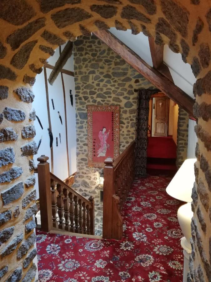 Les Petites Chapelles Bed & Breakfast Saint-Pierre-de-Plesguen Exterior photo